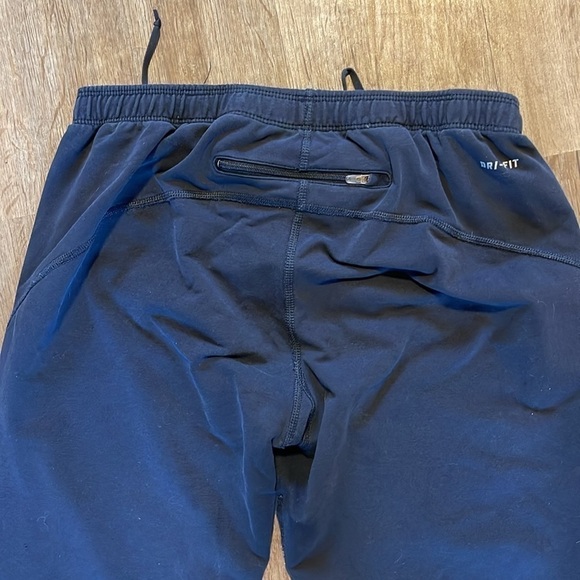 NAVY NIKE JOGGERS (S) - Picture 9 of 9